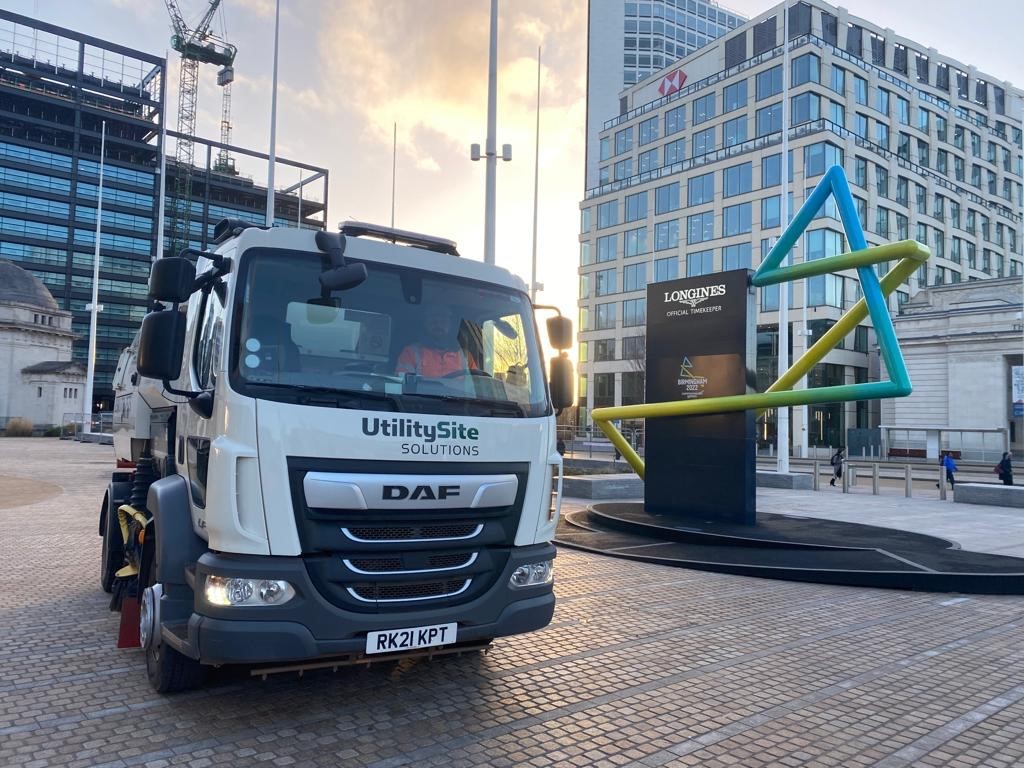 Utility Site Solutions - Back to Black Road Sweeper working in Birmingham City Centre